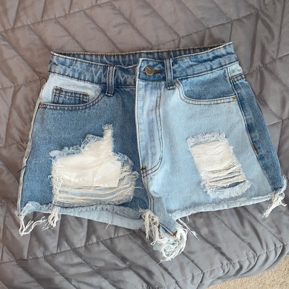 Two-tone Jean shorts